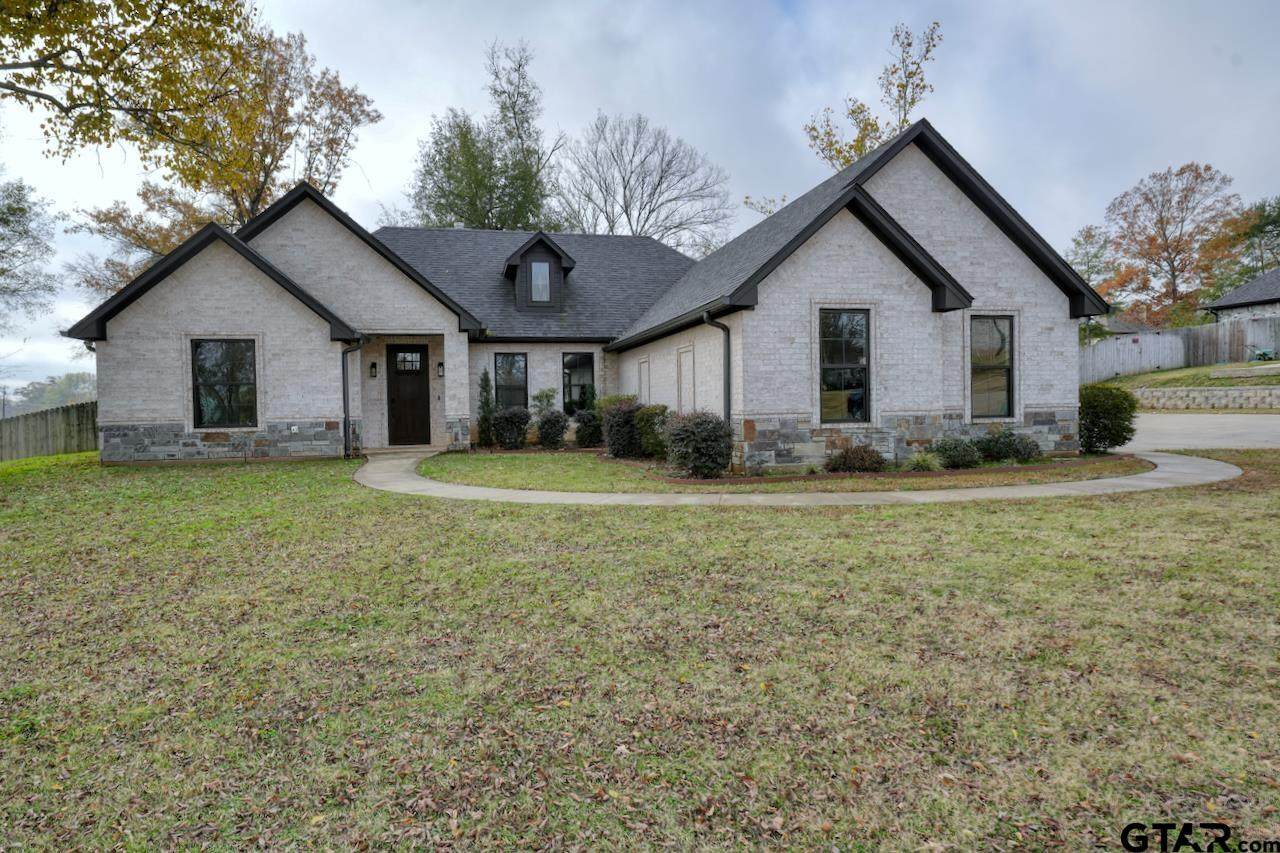 12109 Oak Grove - Photo 1