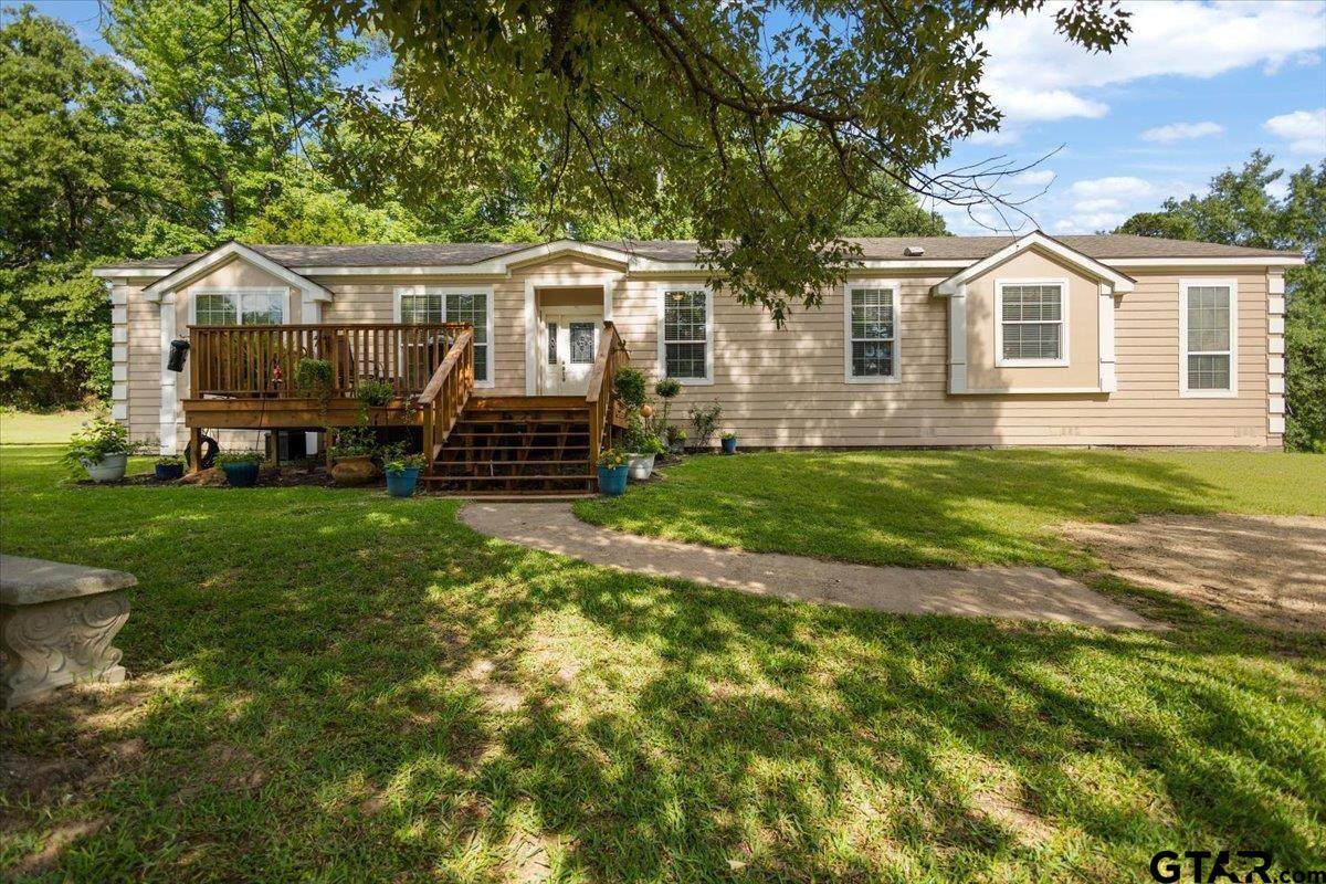 105 Pepper Circle - Photo 1