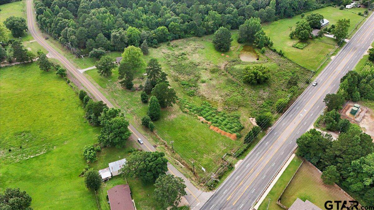 4125 Gregg Tex Road - Photo 1