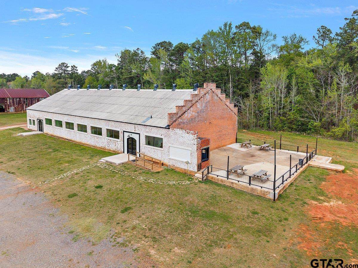 13089 Hwy 84 W - Photo 1