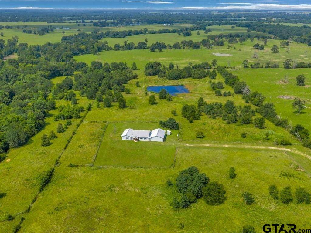 664 County Road 3355 - Photo 1