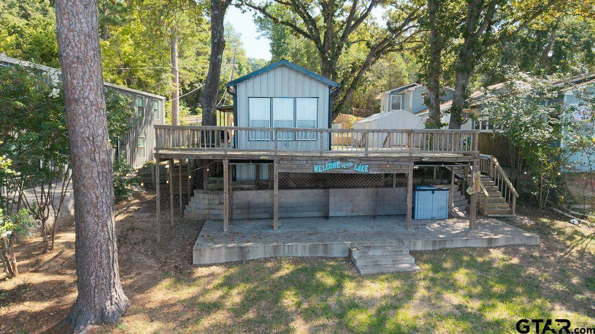 17257 Lakeside Drive - Photo 1