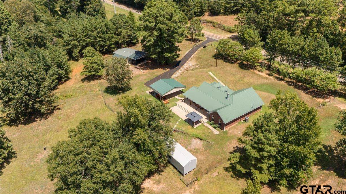 8549 Fm 2064 - Photo 1