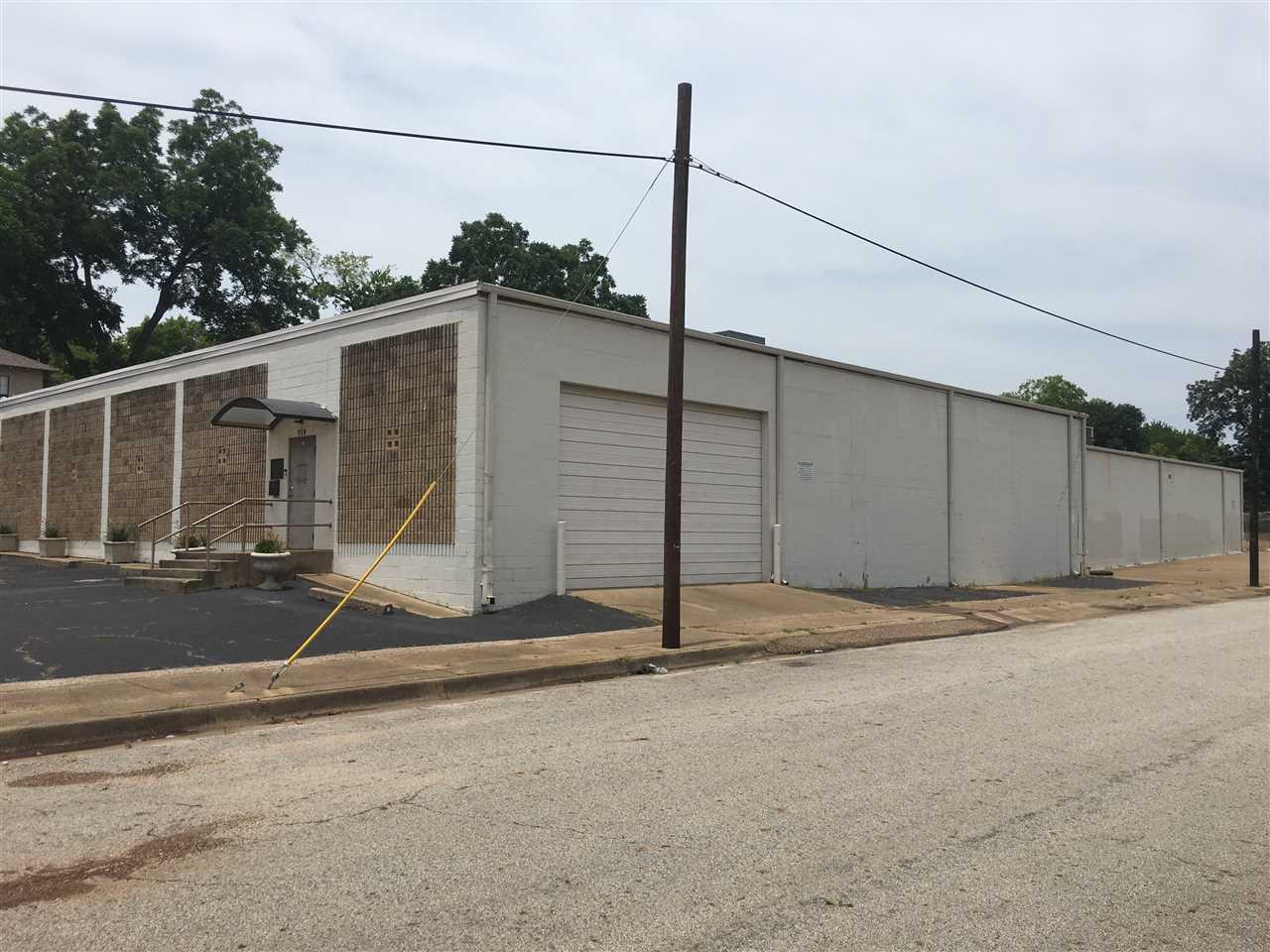 512 Ferguson - Photo 1