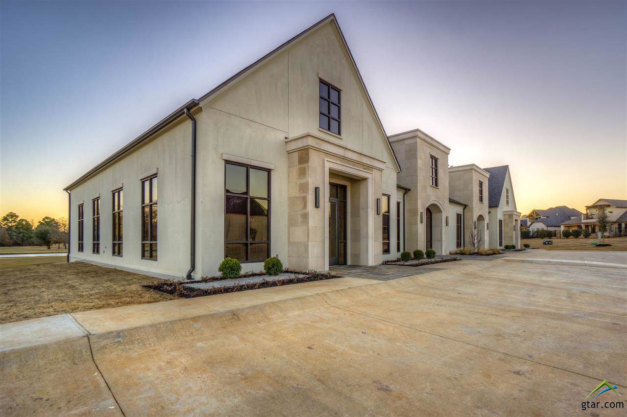 1058 Asher Way - Photo 1