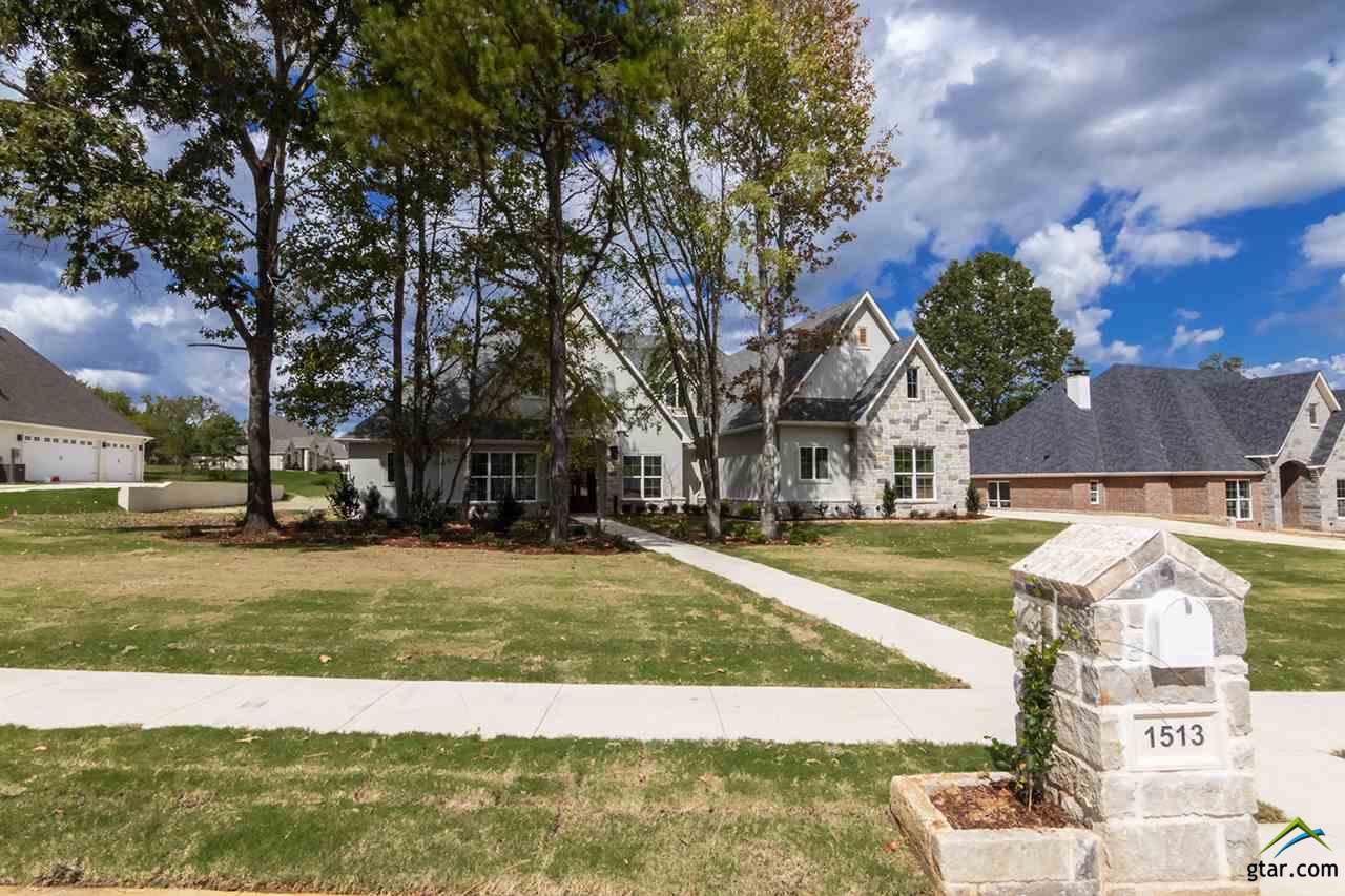 1513 Stafford Dr - Photo 1