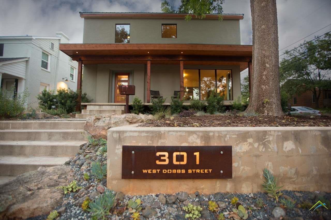 301 Dobbs - Photo 1