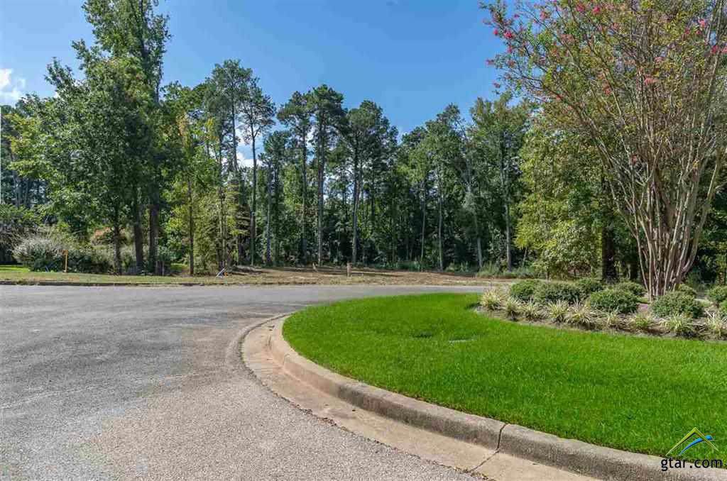 14 Thorntree - Photo 1