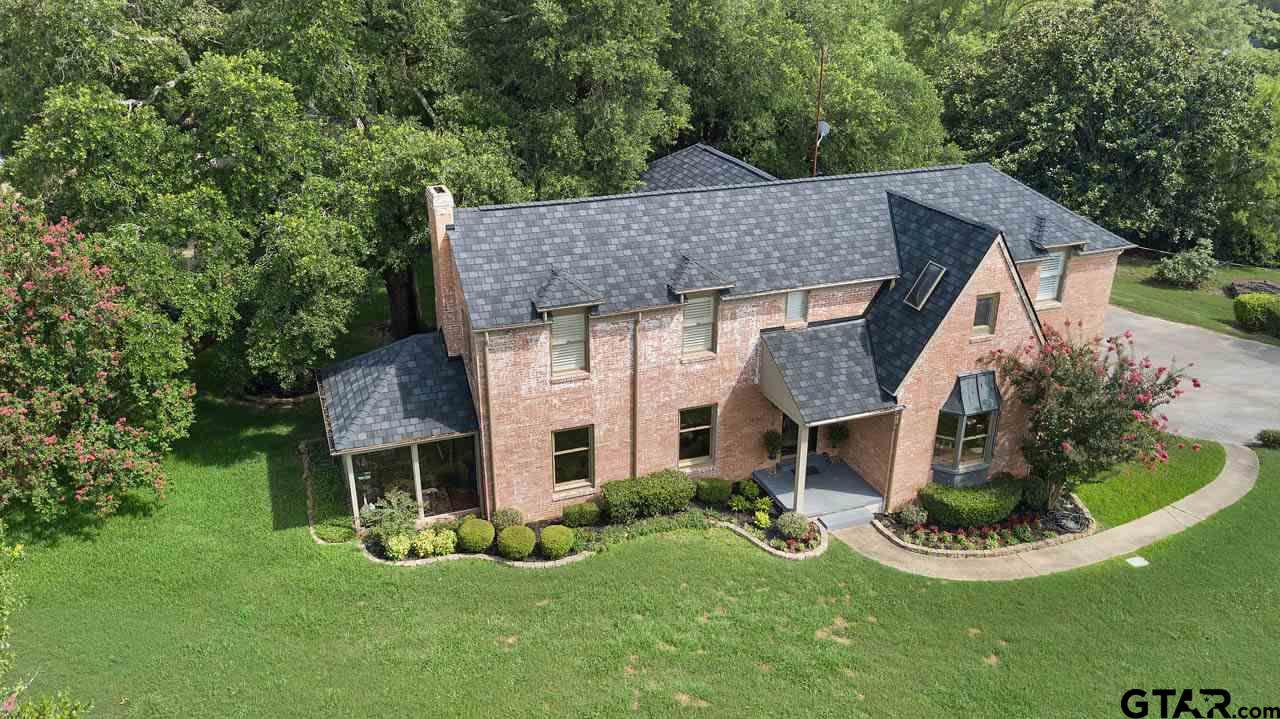 109 Montgomery Dr - Photo 1