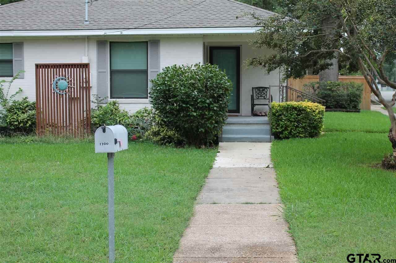 1700 Martin Street - Photo 1