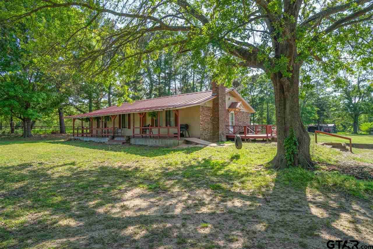 1012 Hwy 110 - Photo 1