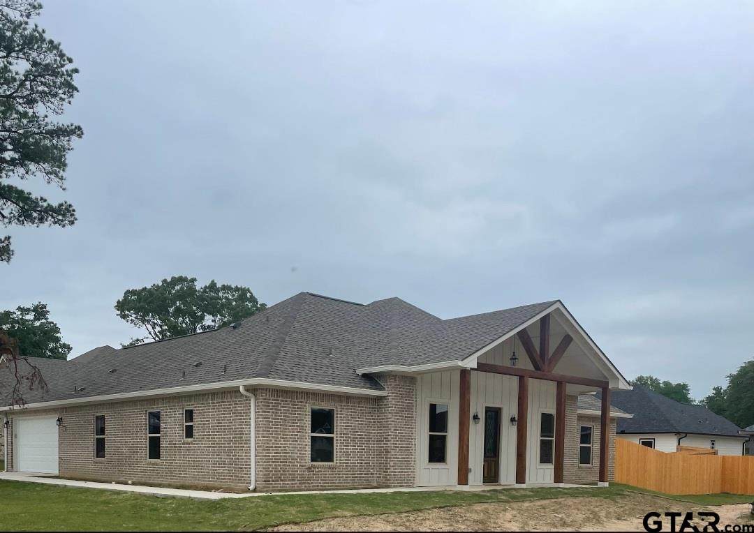 119 Hay Meadow - Photo 1