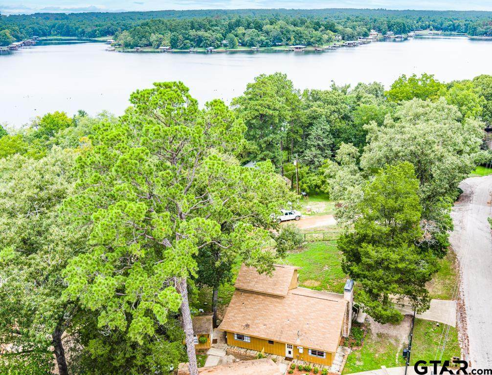 327 Dailey Road - Photo 1