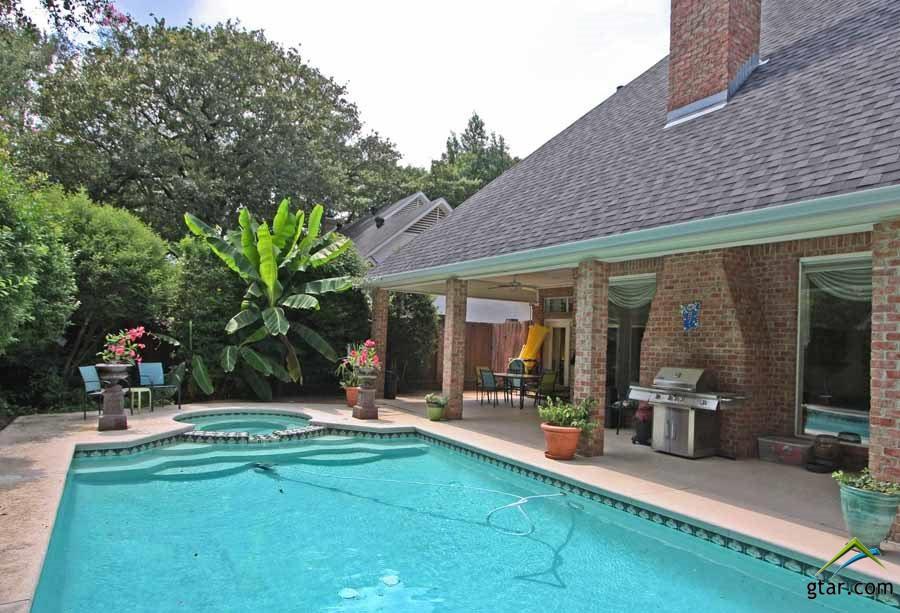 3615 Oak Leaf Circle - Photo 1