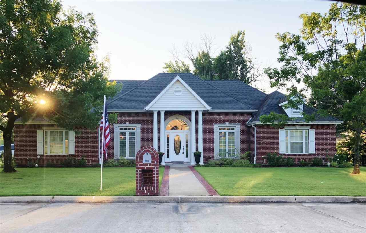 101 Gleneagles Drive - Photo 1