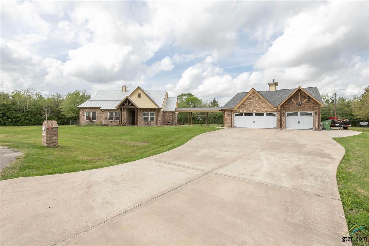 82 County Road 4867 - Photo 1
