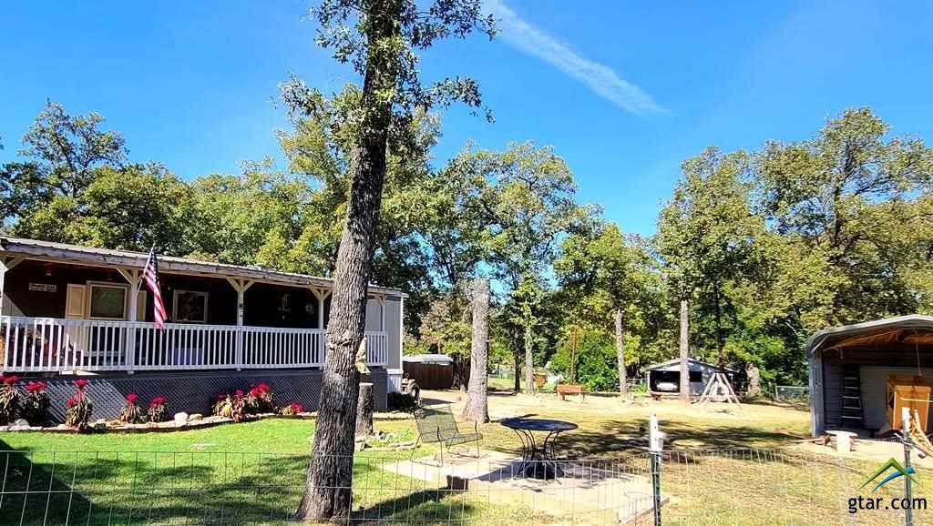 141 Oxbow St. - Photo 1