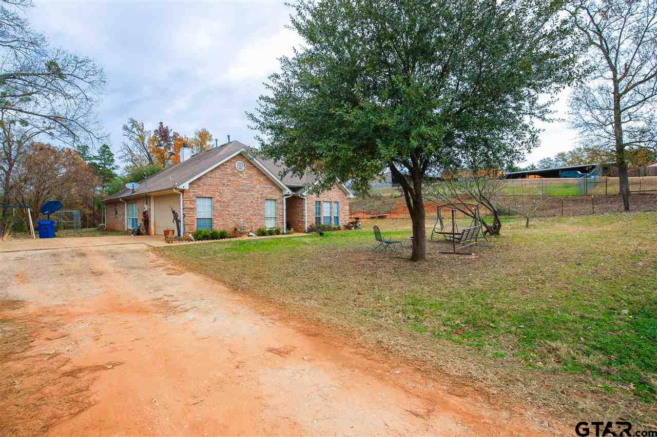 595 Fm 235 - Photo 1