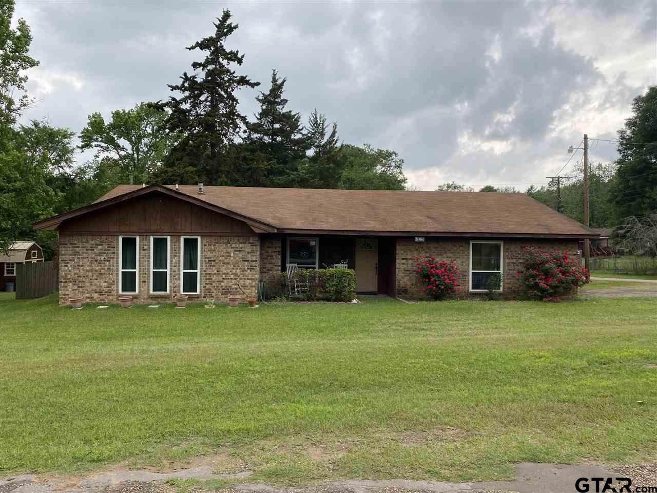 109 County Road 2863 - Photo 1