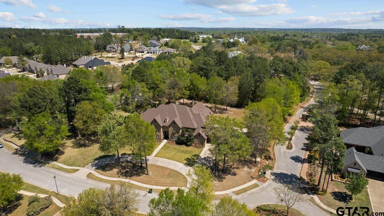 7410 Cross Rd - Photo 1