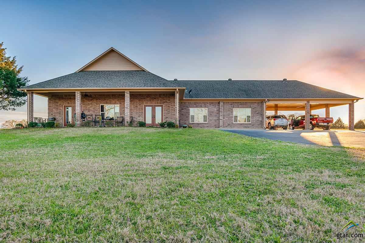2302 County Road 1405 - Photo 1