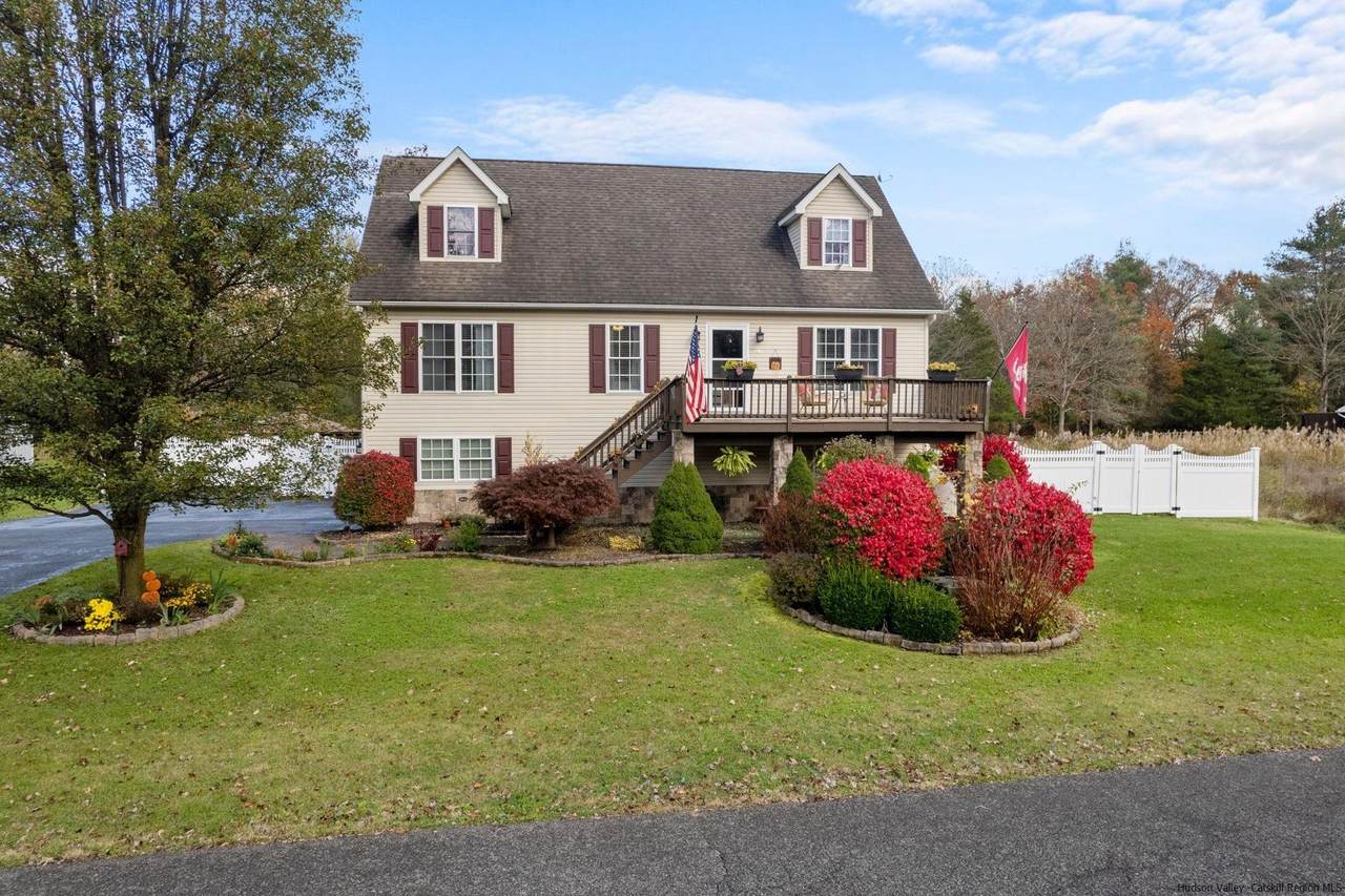 27 Alder Court, Kingston, NY 12401 (MLS 20233233) Keller Williams