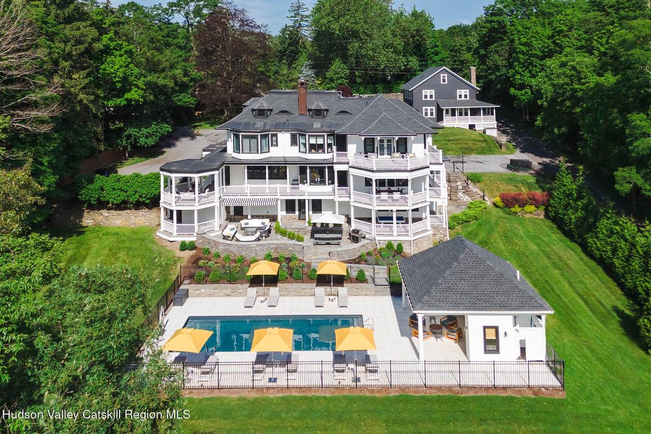 9 Chambers Road - Photo 1