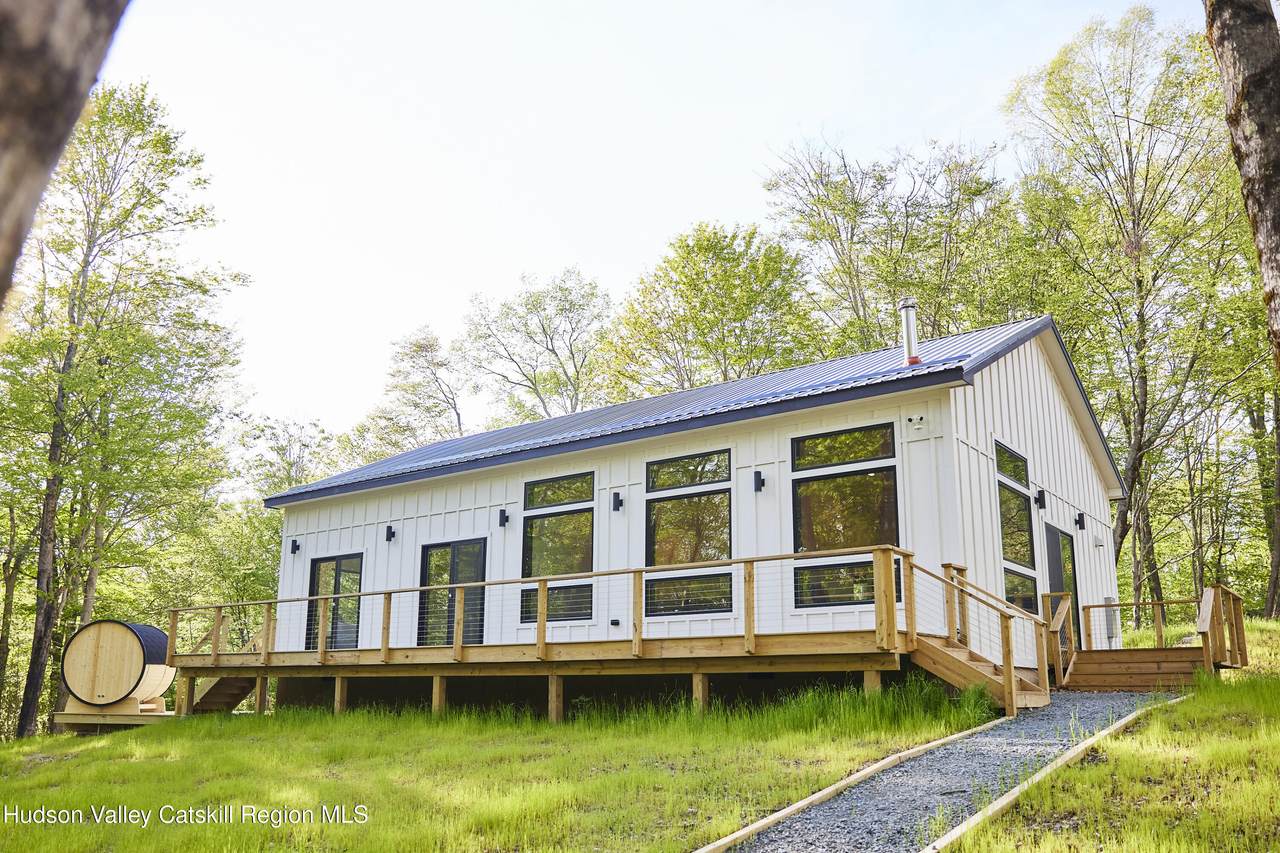 377 Hubert Road - Photo 1