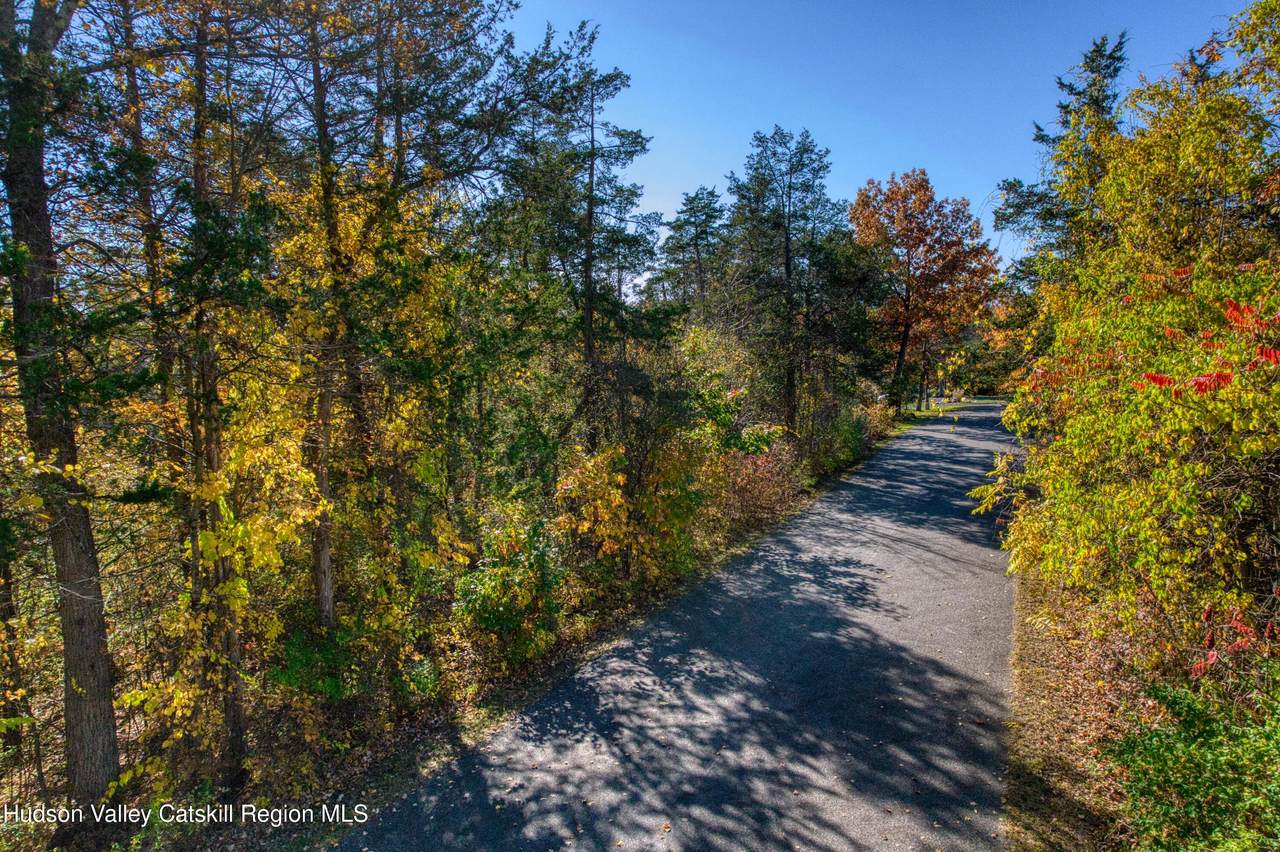 21 Fairy Court - Photo 1