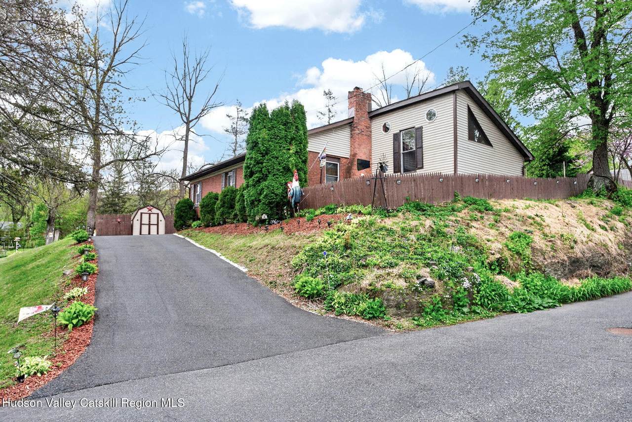 296 2nd Avenue - Photo 1