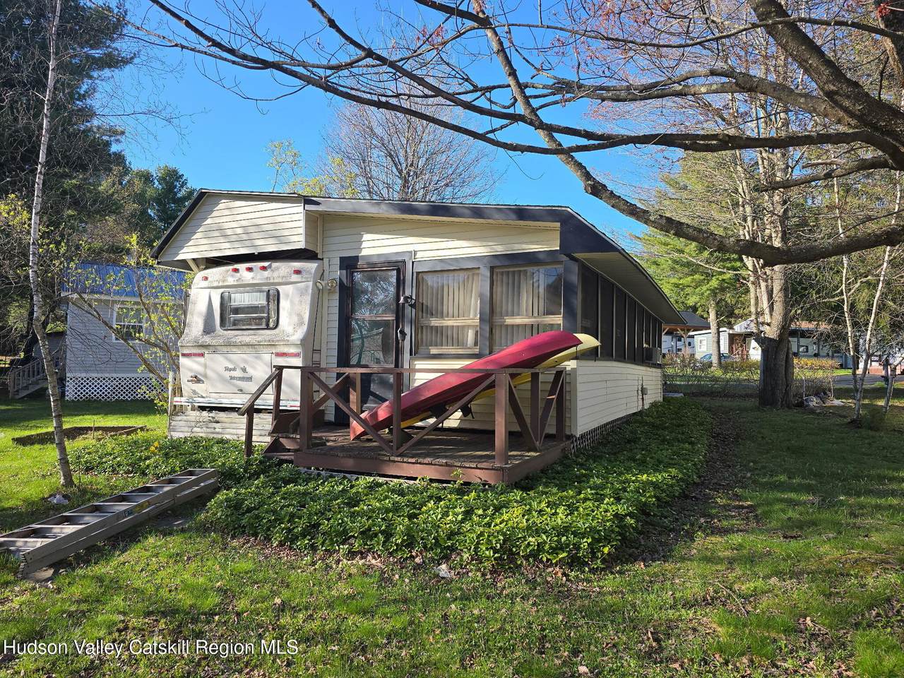 783 Woodstock Road - Photo 1