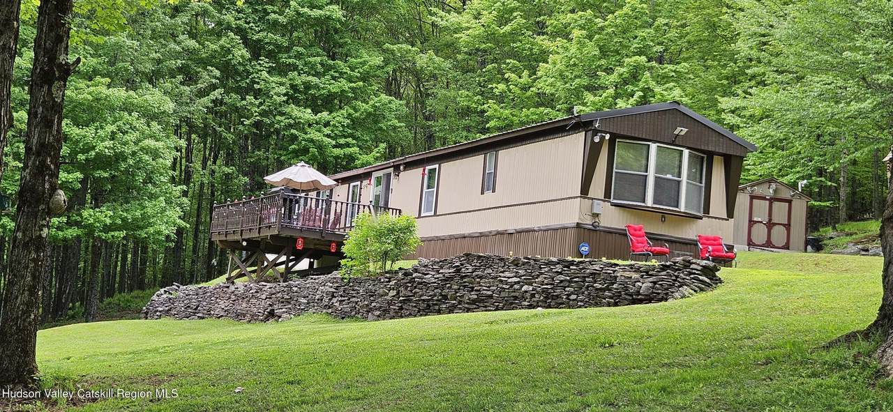 697 Rossman Road - Photo 1