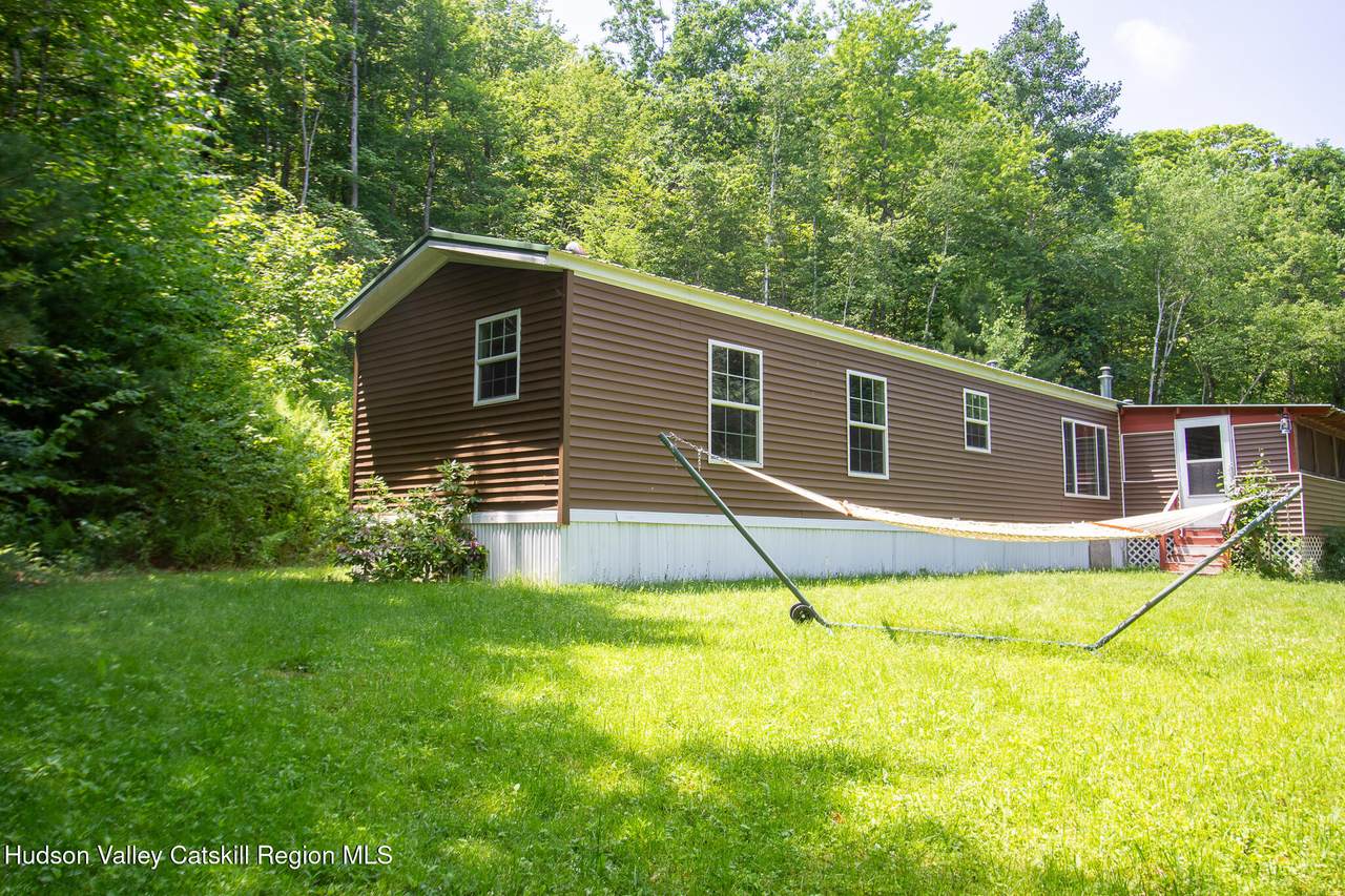 424 Macedonia Road - Photo 1