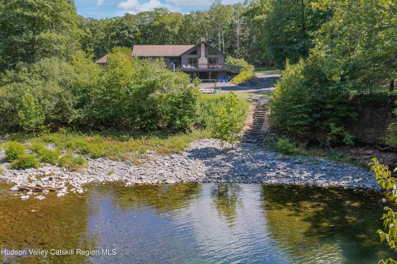 61 Woodland Falls Road - Photo 1