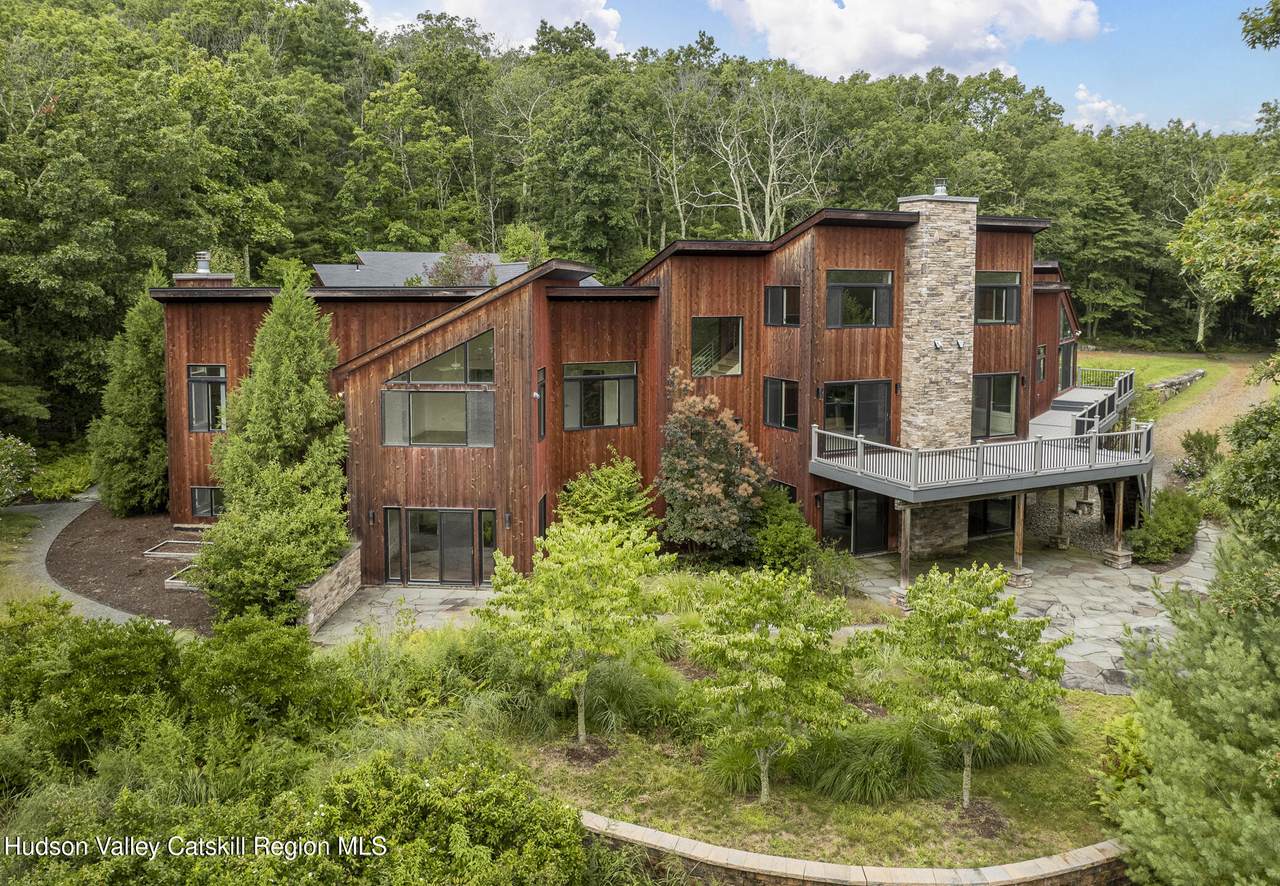 25 Vincent Place - Photo 1