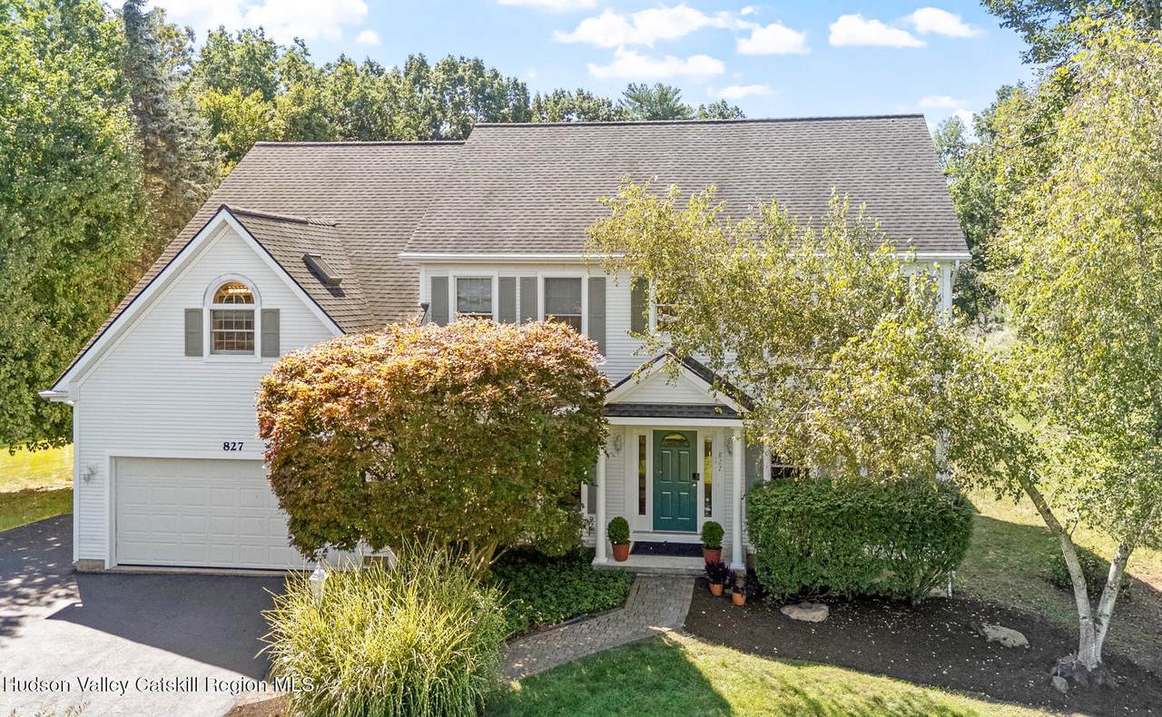 827 Creek Court - Photo 1