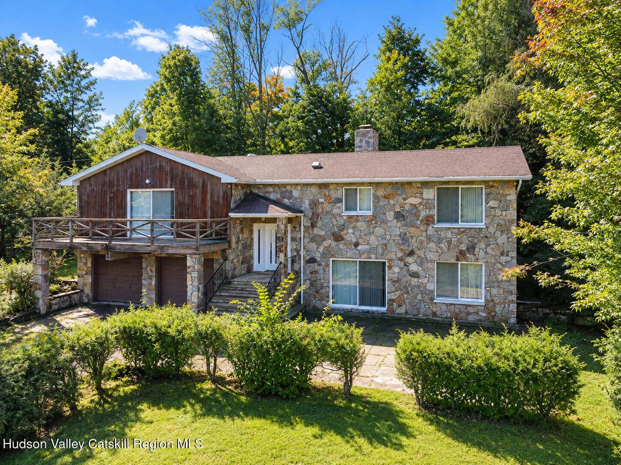 27 Chestnut Drive - Photo 1