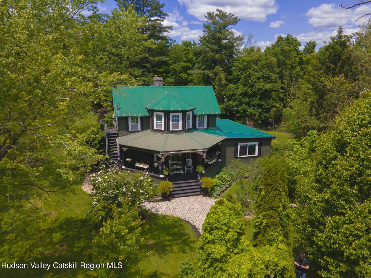 480 Silver Spur Road - Photo 1