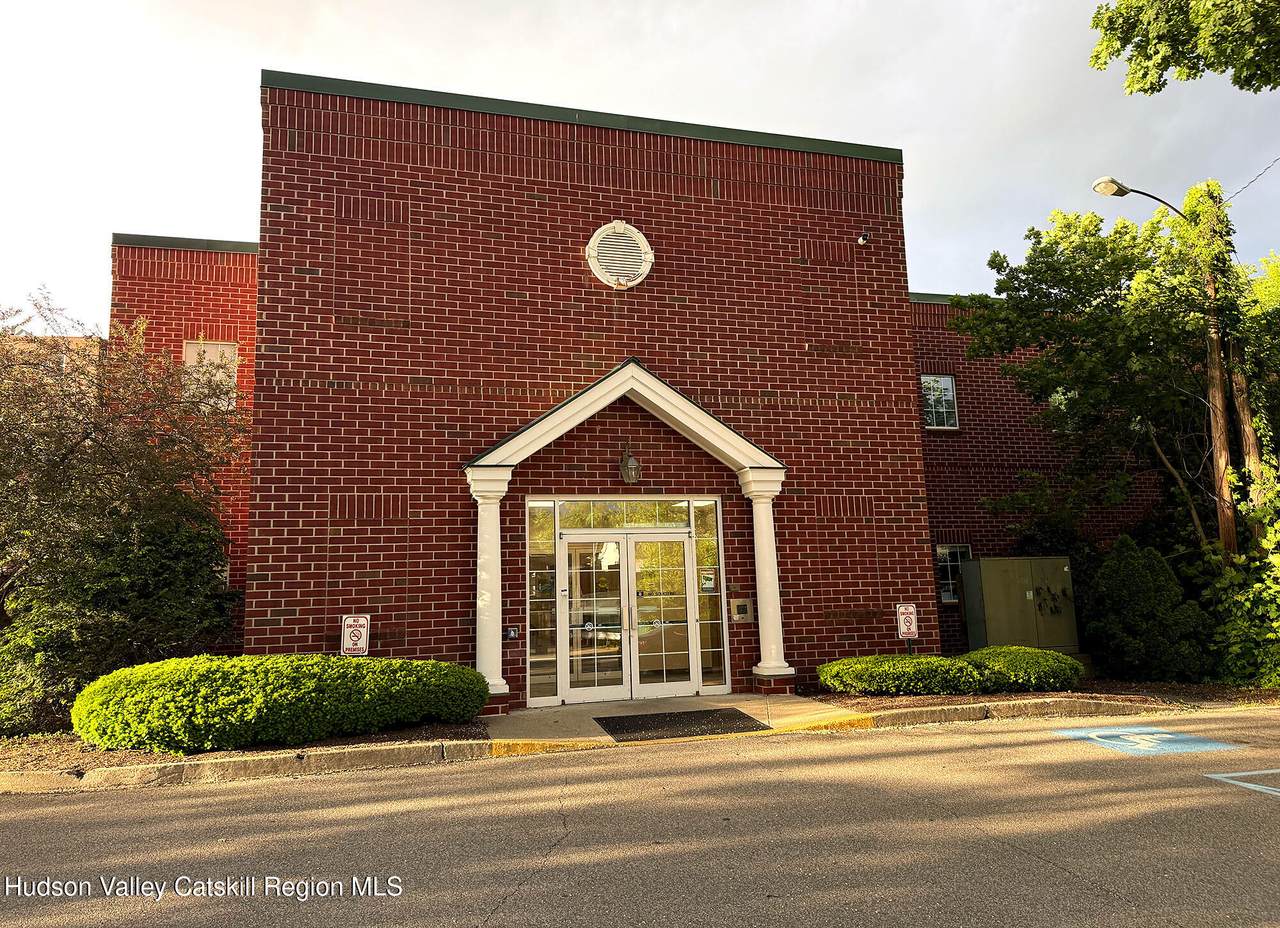 371 Broadway - Photo 1