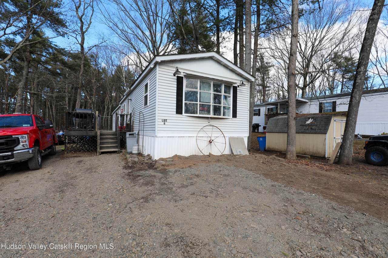 242 Ruby Road - Photo 1