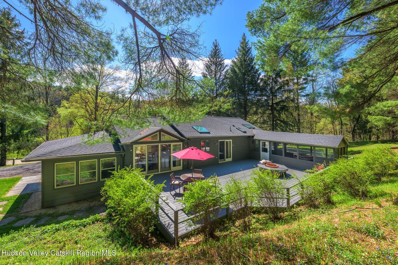 709 New Concord Road - Photo 1