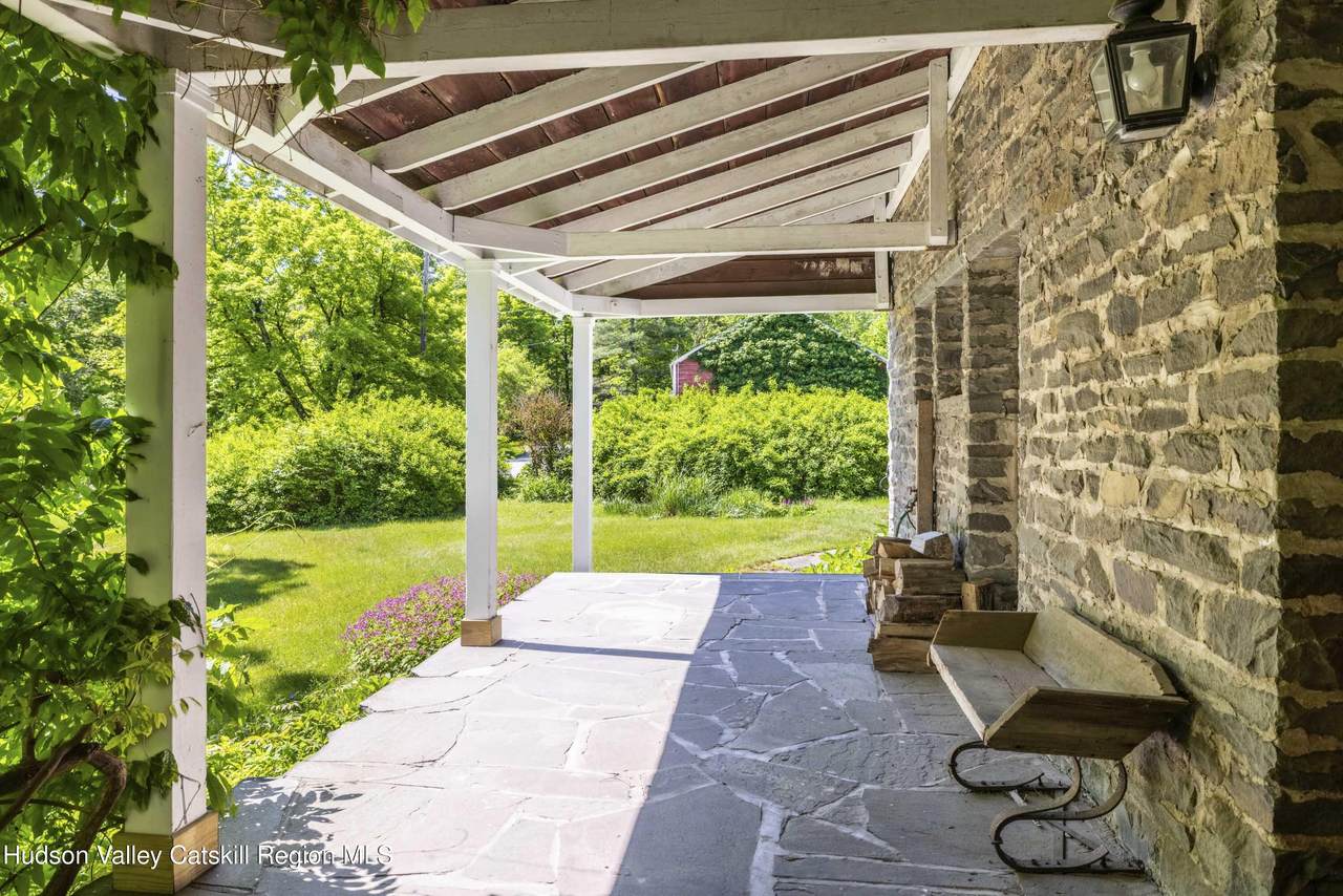 1716 Route 212 - Photo 1