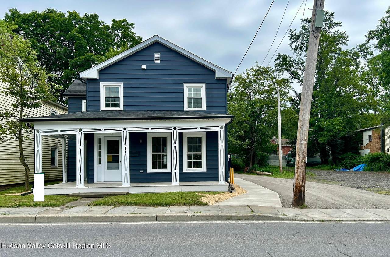 42 Ulster Avenue - Photo 1