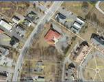 7392 Broadway - Photo 5
