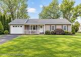 5 Meadowbrook Drive - Photo 1