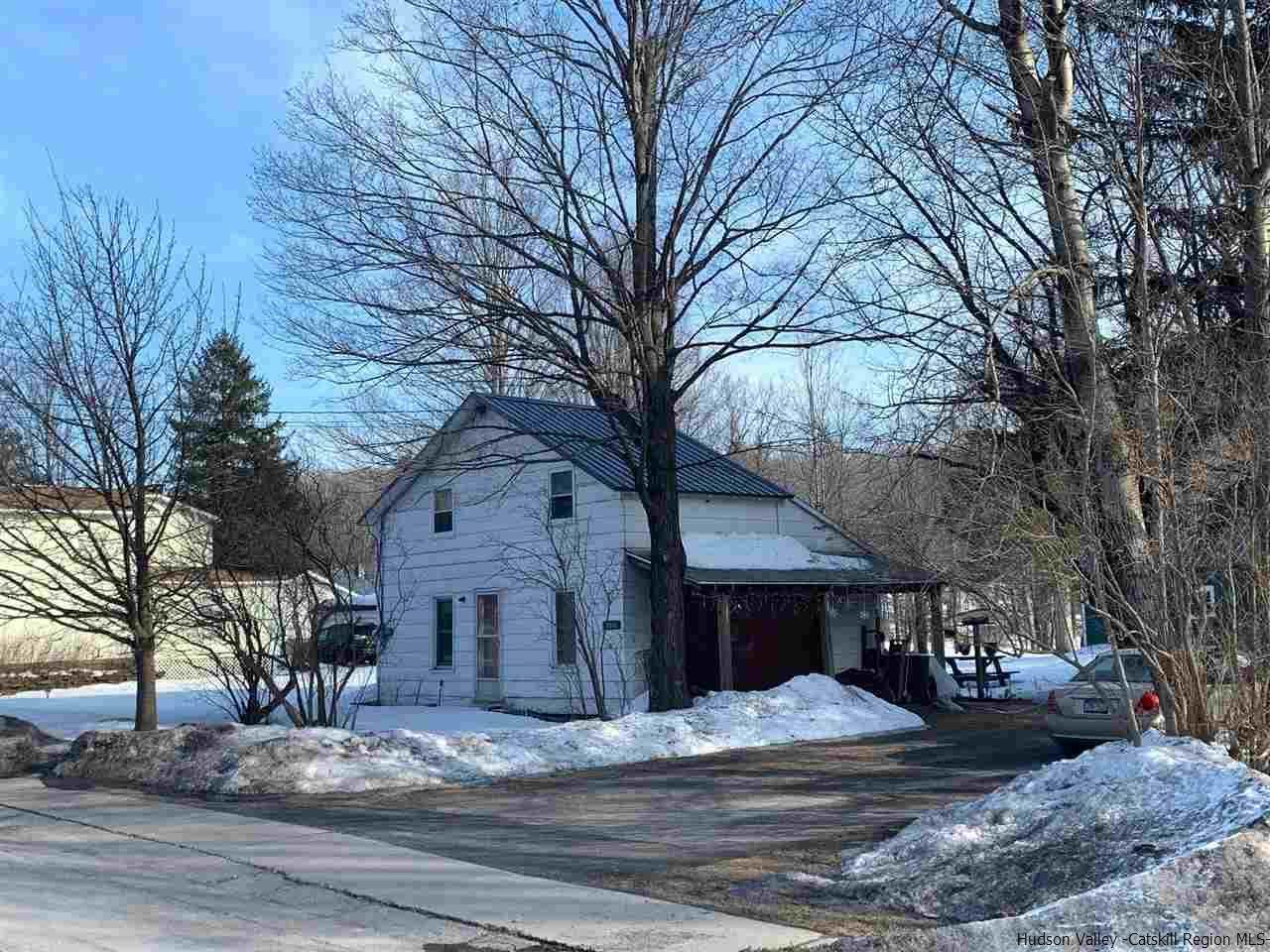 8245 Main Street - Photo 1