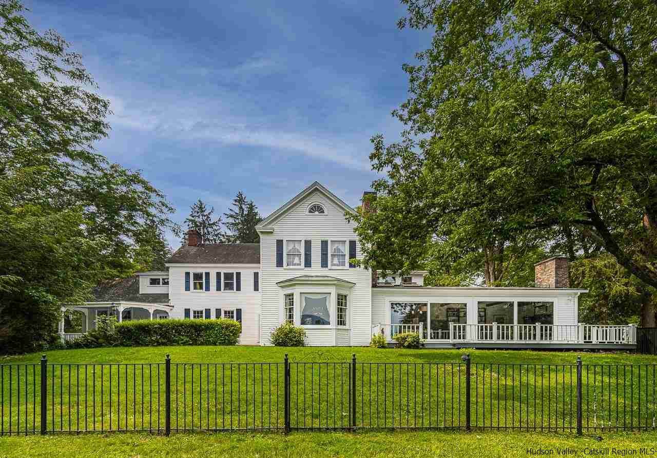 40 Lake Street - Photo 1