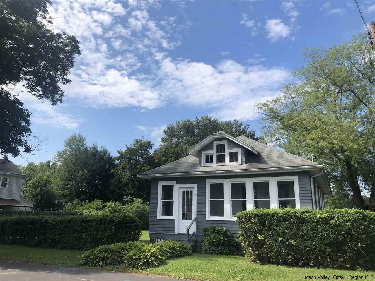 35 Tietjen Avenue - Photo 1