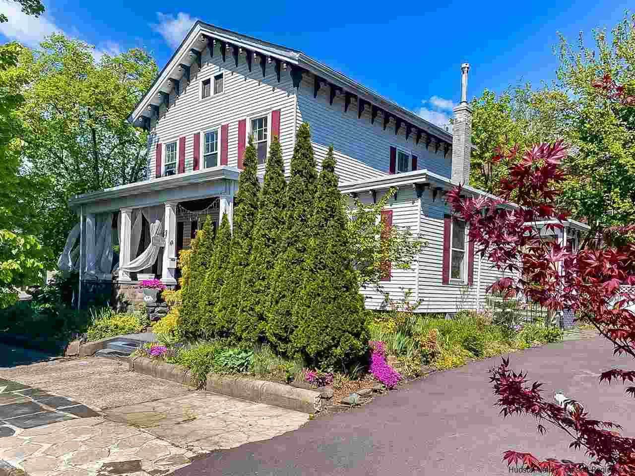 69 Spring Street - Photo 1