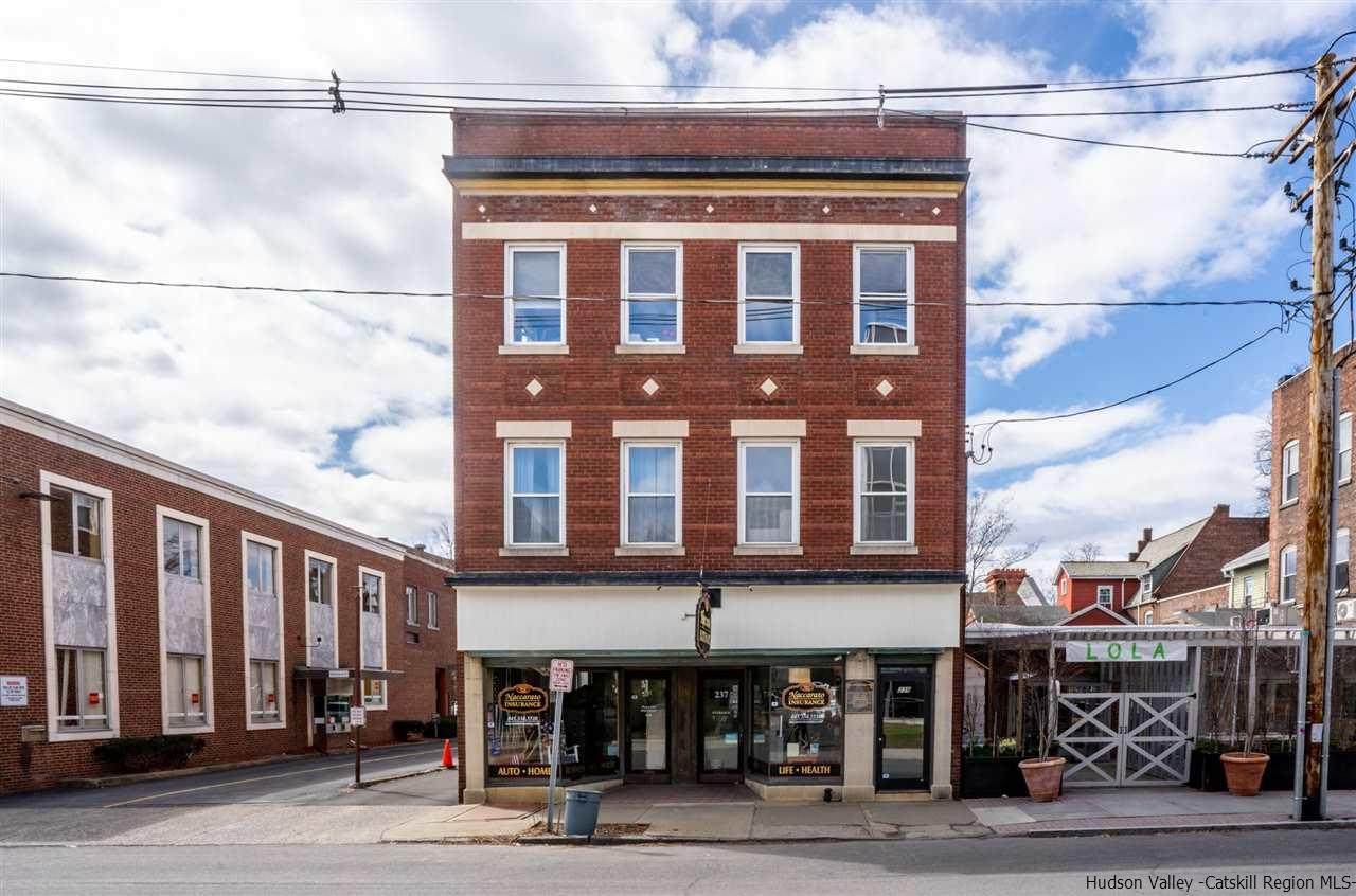 239 Fair Street - Photo 1